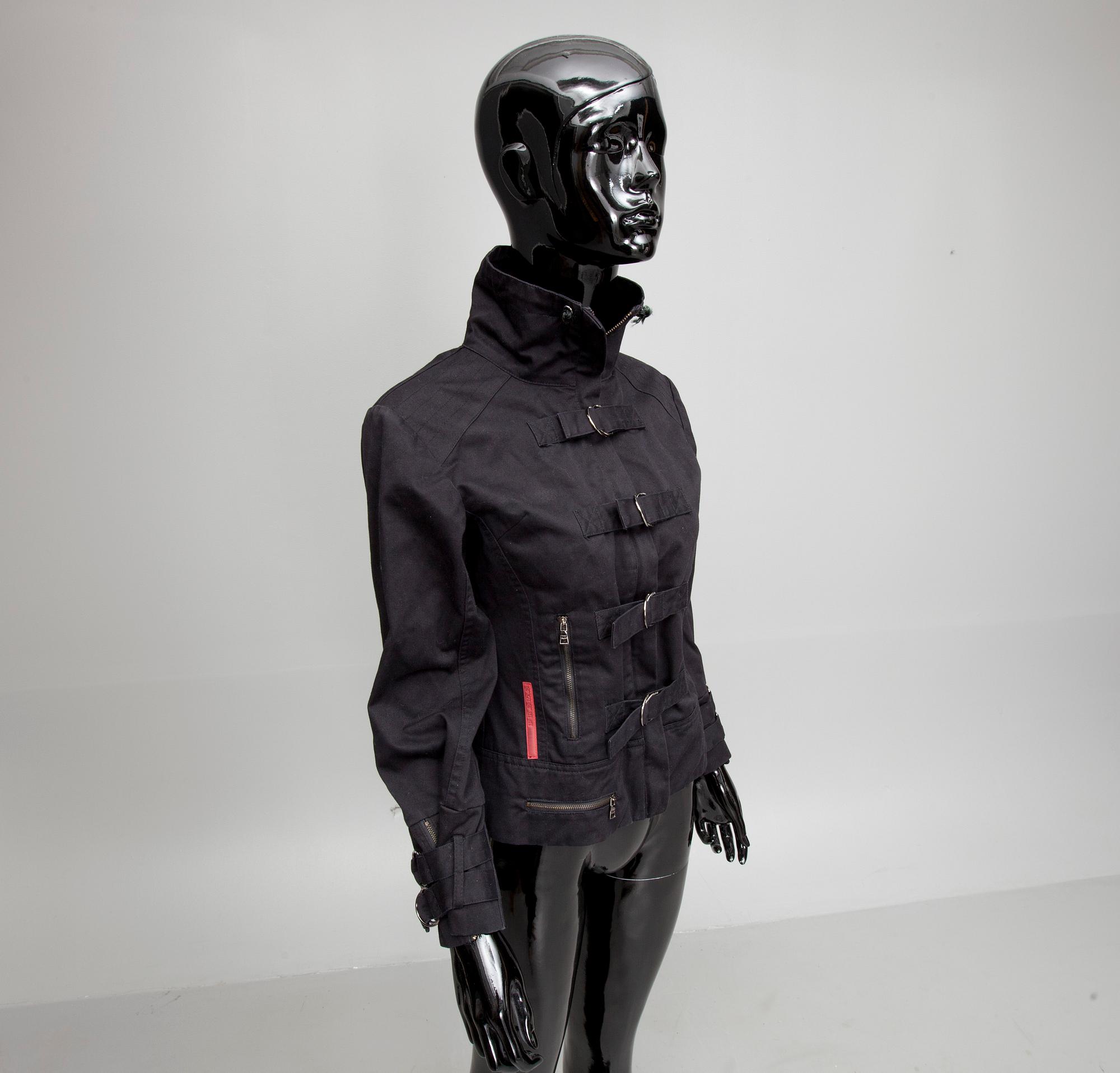 JACKA, PRADA, Challenge 2003.
