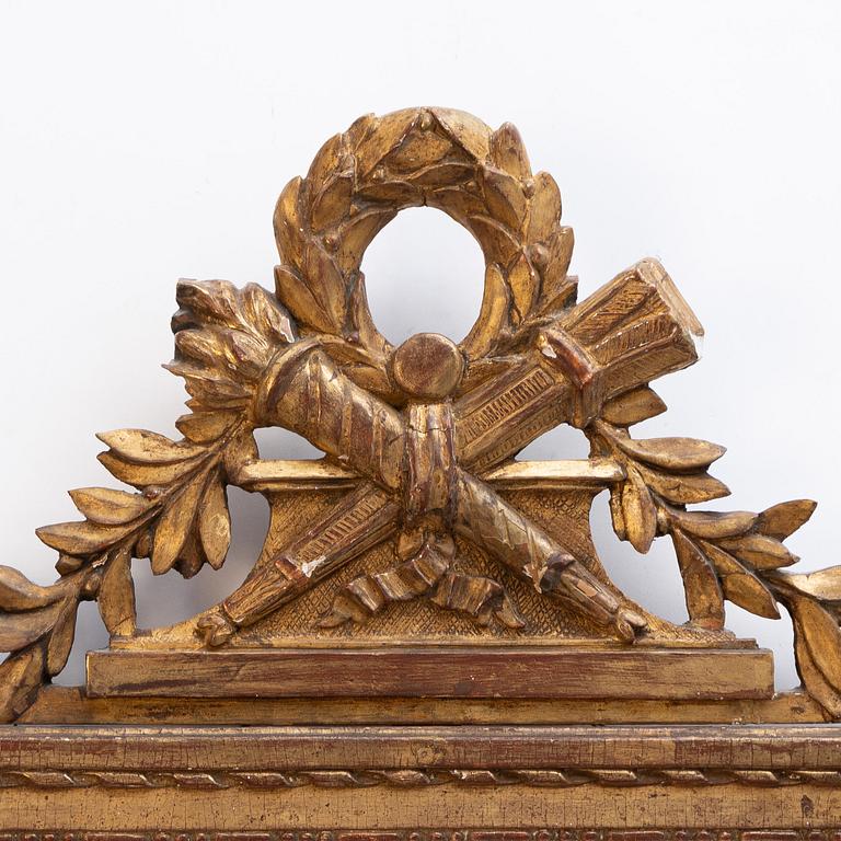 Mirror, Gustavian style, 20th century, incorporating older elements.