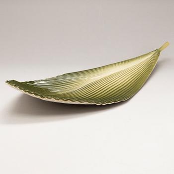 INKERI LEIVO, A ceramic "Gardena" leaf platter, Pro Arabia Art, Finland. Design 2002.