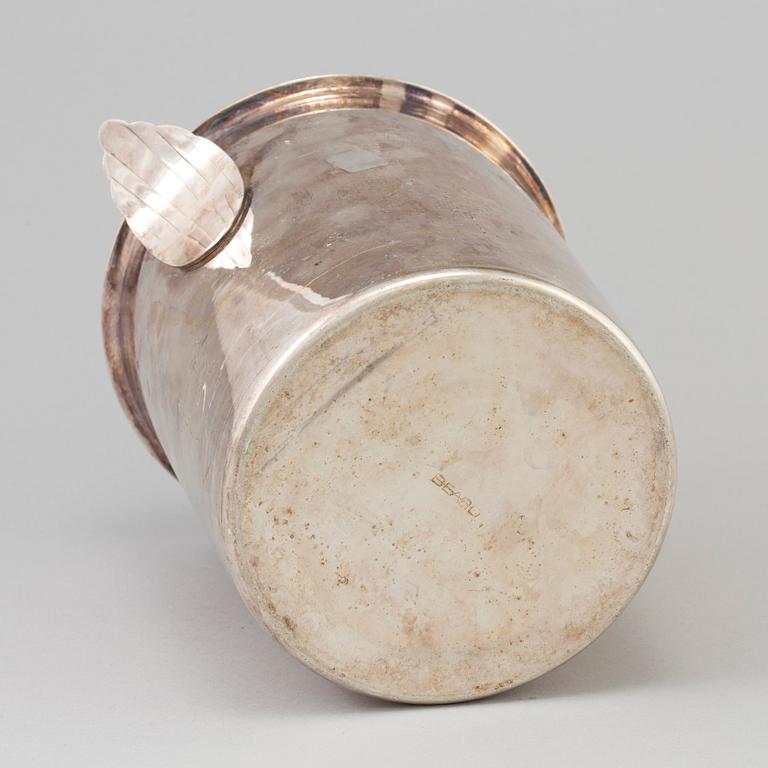AN ART DÉCO PLATE CHAMPAGNE COOLER, 1930s.
