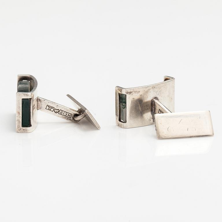Elis Kauppi, A pair of silver cufflinks with moss agate. Kupittaan kulta, Turku 1965.