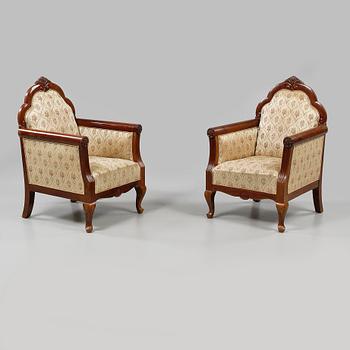 FÅTÖLJER, ett par, 1900-talets början.