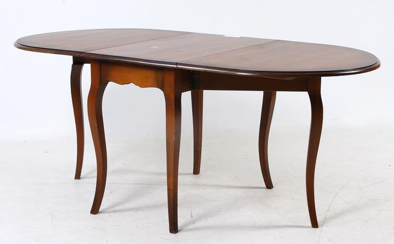 KLAFFBORD, rokokostil, 1900-talets tredje kvartal.