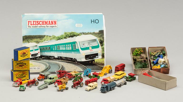 LOK, VAGNAR mm, Fleischmann, 1900-tal.