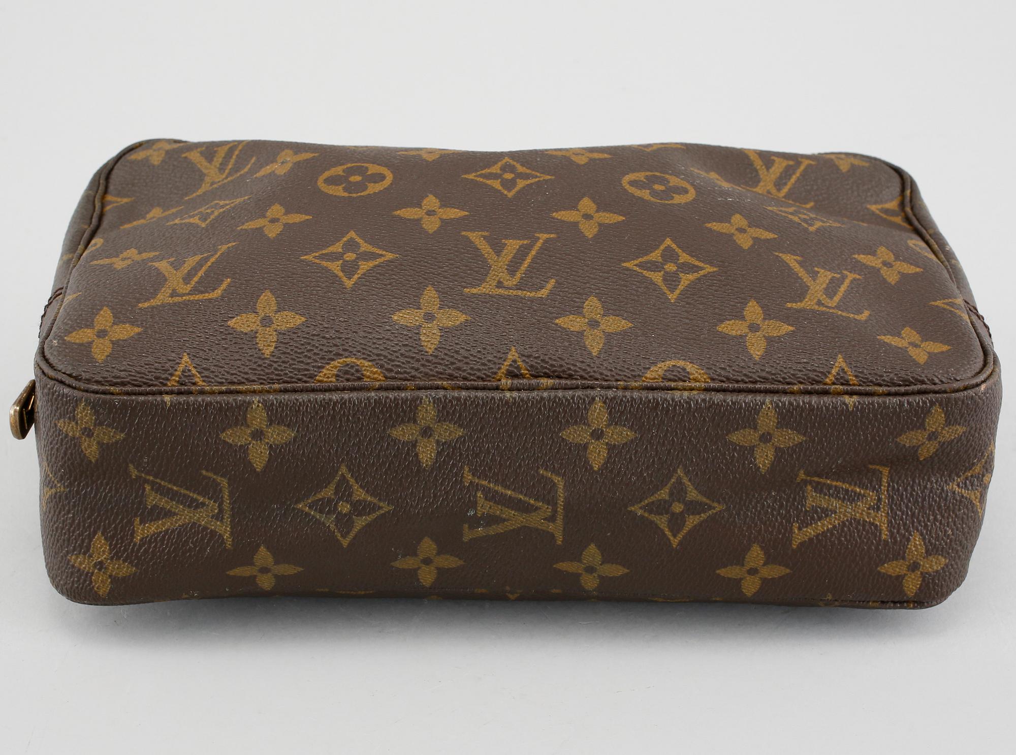 NECESSÄR, "Trousse Toilette 23", Louis Vuitton.