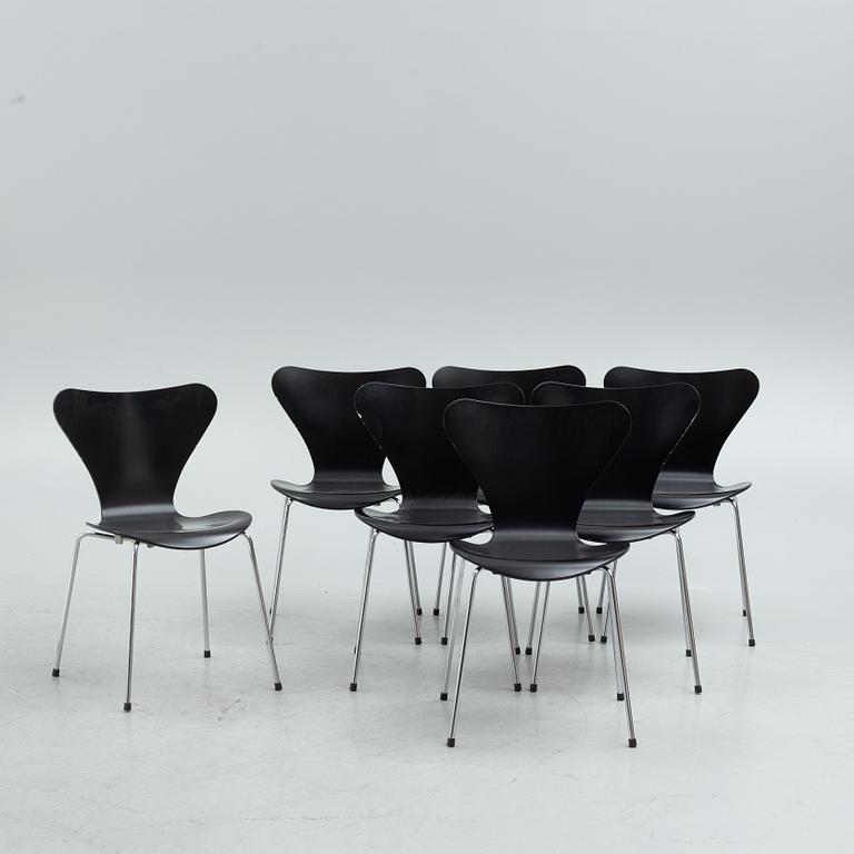 Arne Jacobsen, stolar 7 st, "Sjuan", Fritz Hansen, 2000-tal.