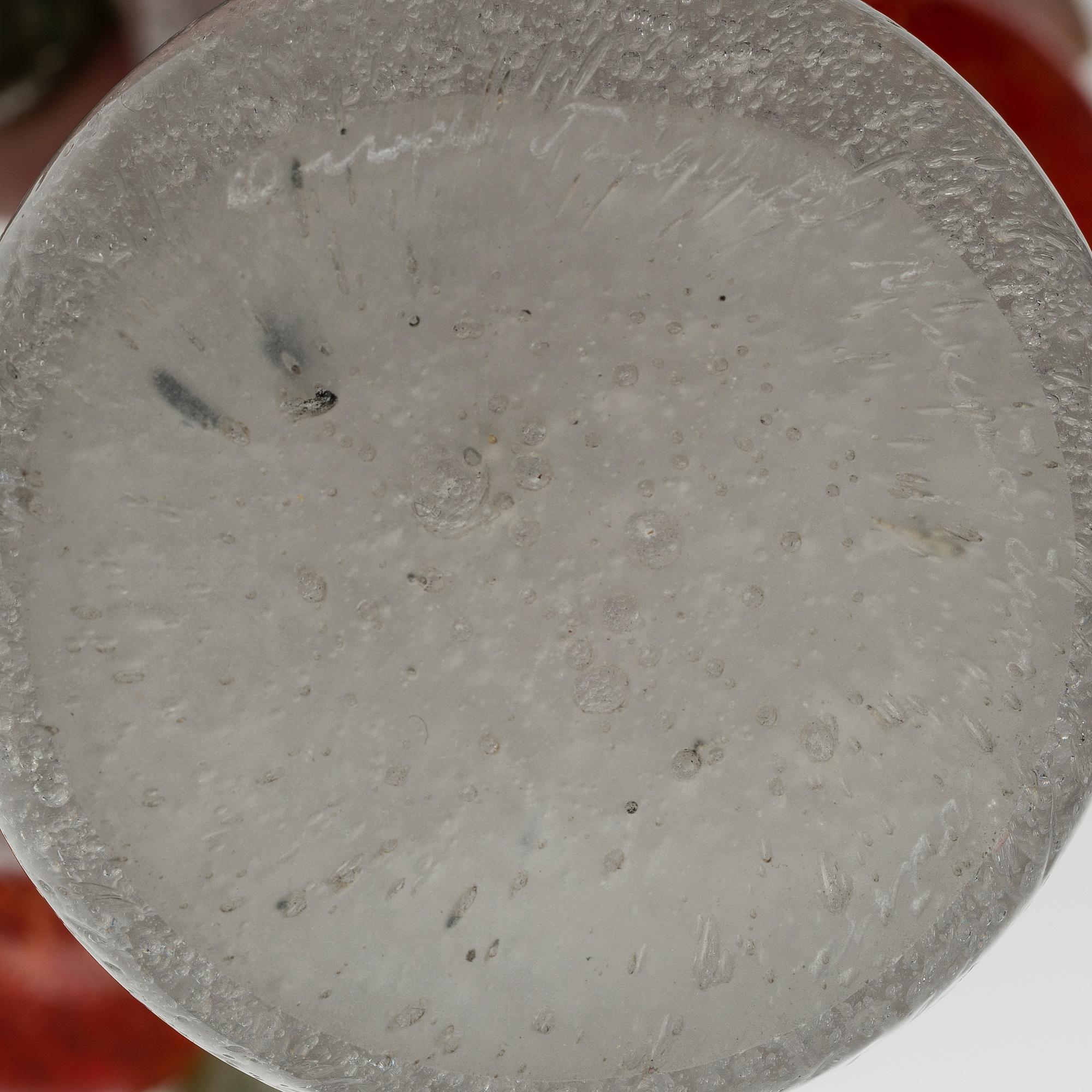 OIVA TOIKKA, ART GLASS. Signed Oiva Toikka Nuutajärvi Notsjö. 1970s.