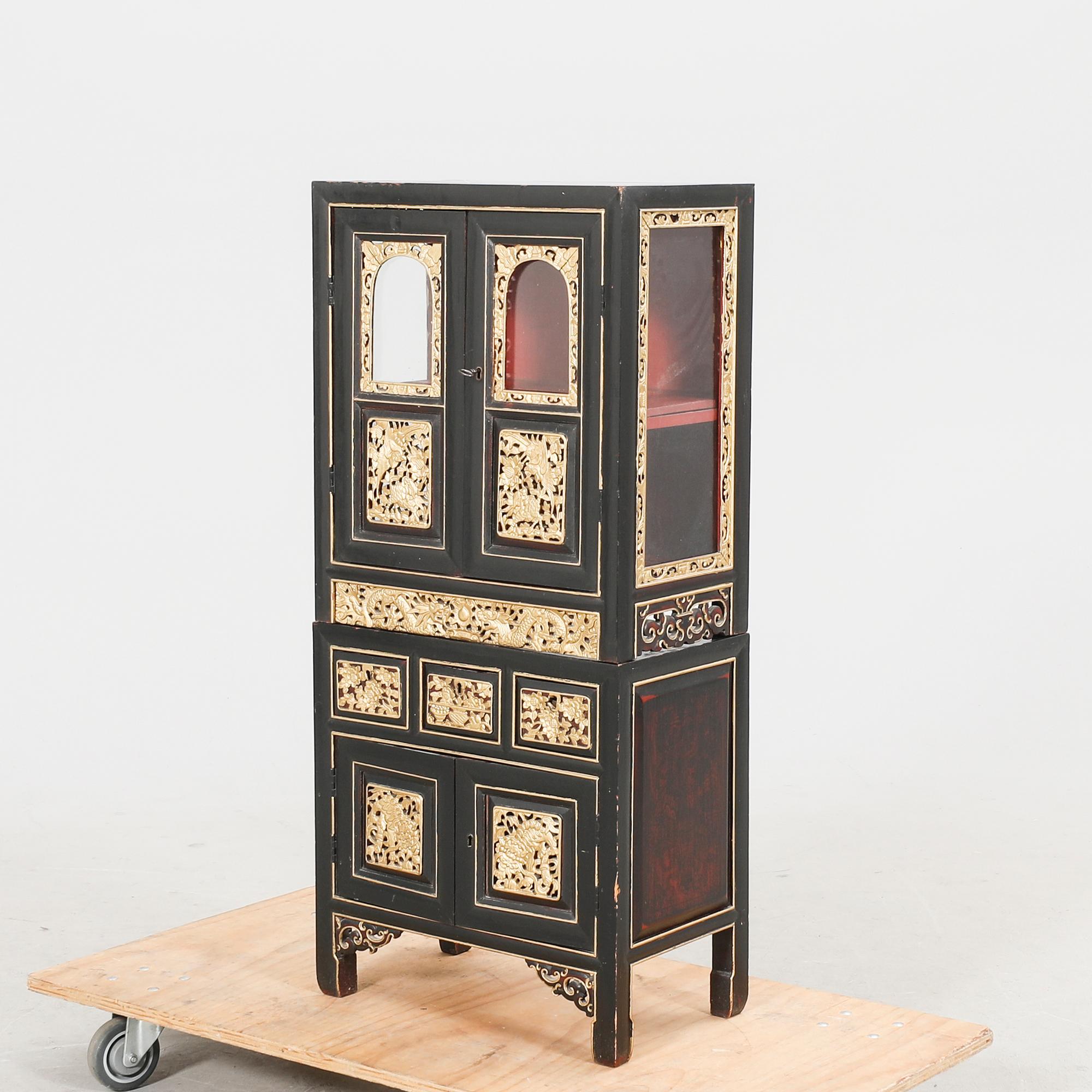 A Chinese 20th century cabinet.