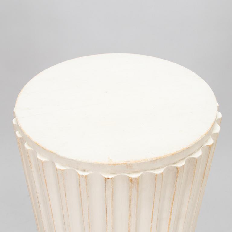 Pylväs, Kustavilainen tyyli, 1800-luku.