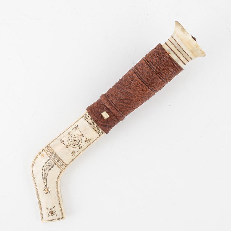 Johan Fankki, a reindeer horn knife, signed.