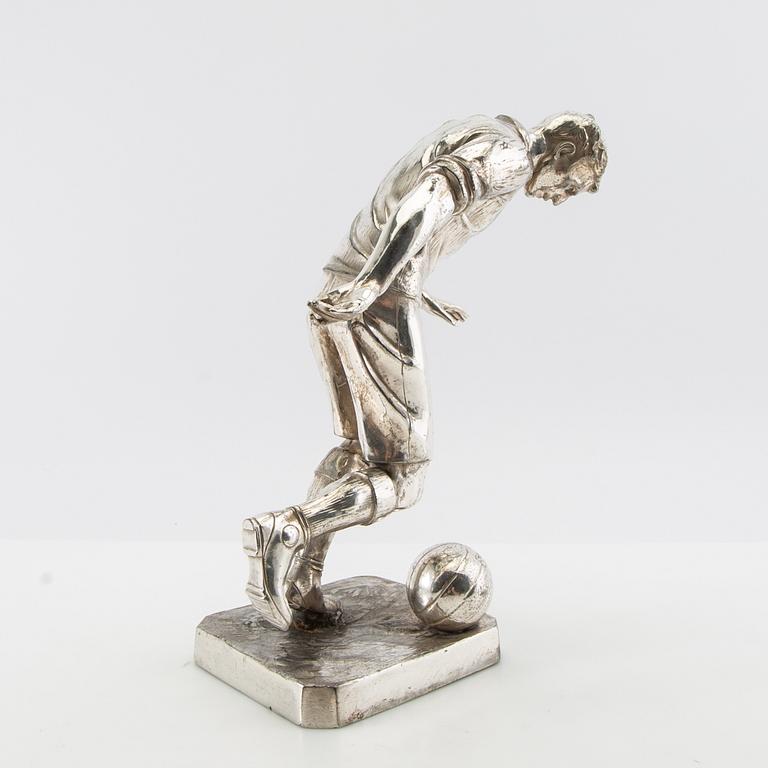 Wilhelm Zwick, efter Fotbolsspelare 1900-talets första hälft nysilver/vitmetall.
