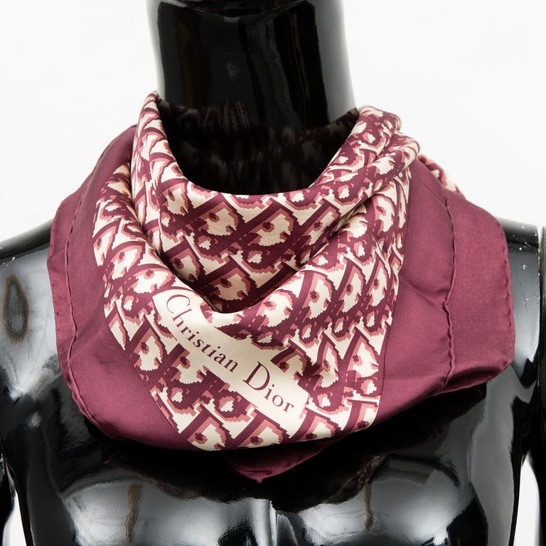 CHRISTIAN DIOR, SCARFAR, 3 st.