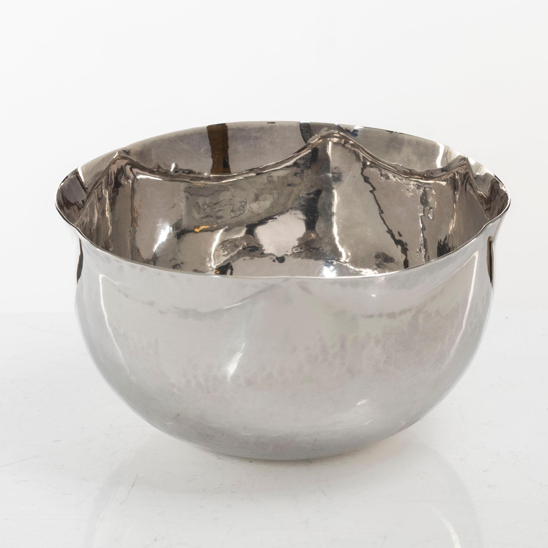 Bengt Liljedahl, A Swedish sterling silver bowl, Stockholm 1968.