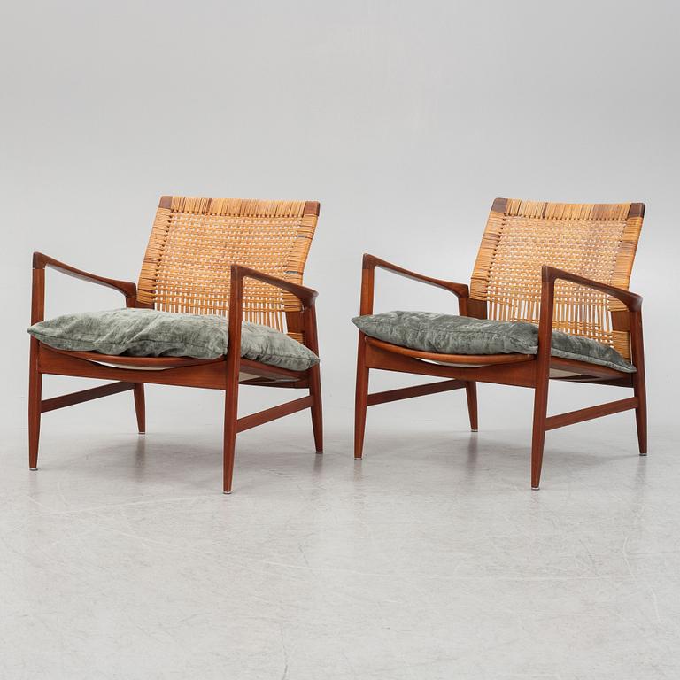 Ib Kofod Larsen, fåtöljer, ett par, "Åre", nr 809, Olof Persons Fåtöljindustri (OPE), Jönköping 1950-60-tal.