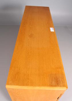 SKÄNK, "Calmare Nyckel", Carl Malmsten, Åfors Möbelfabrik.