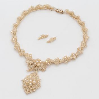 A late Georgian/early Victorian woven seed pearl necklace, probably English.