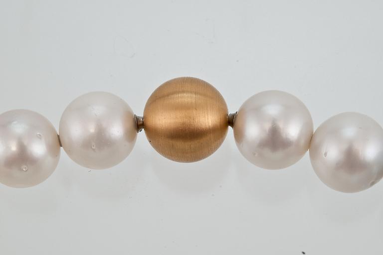 A PEARL NECKLACE.