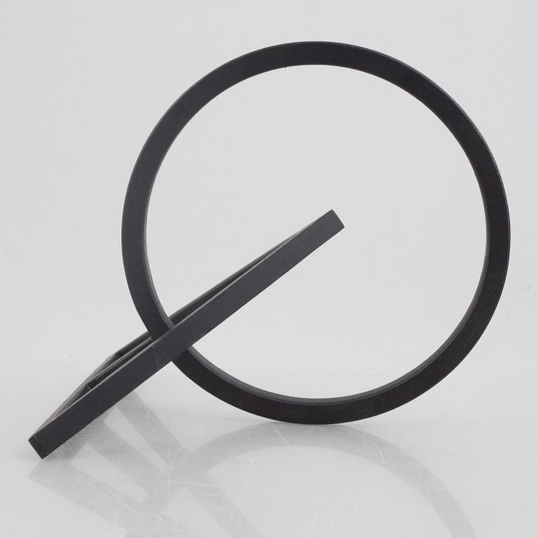 Bertil Herlow Svensson, Circle and Triangle.
