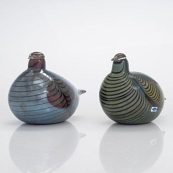 Oiva Toikka, glass birds, 2 pcs, signed O. Toikka Nuutajärvi Notsjö.