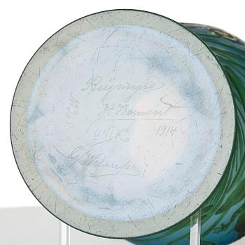 Greta Welander, a cameo glass vase, Reijmyre 1914, no. 368.