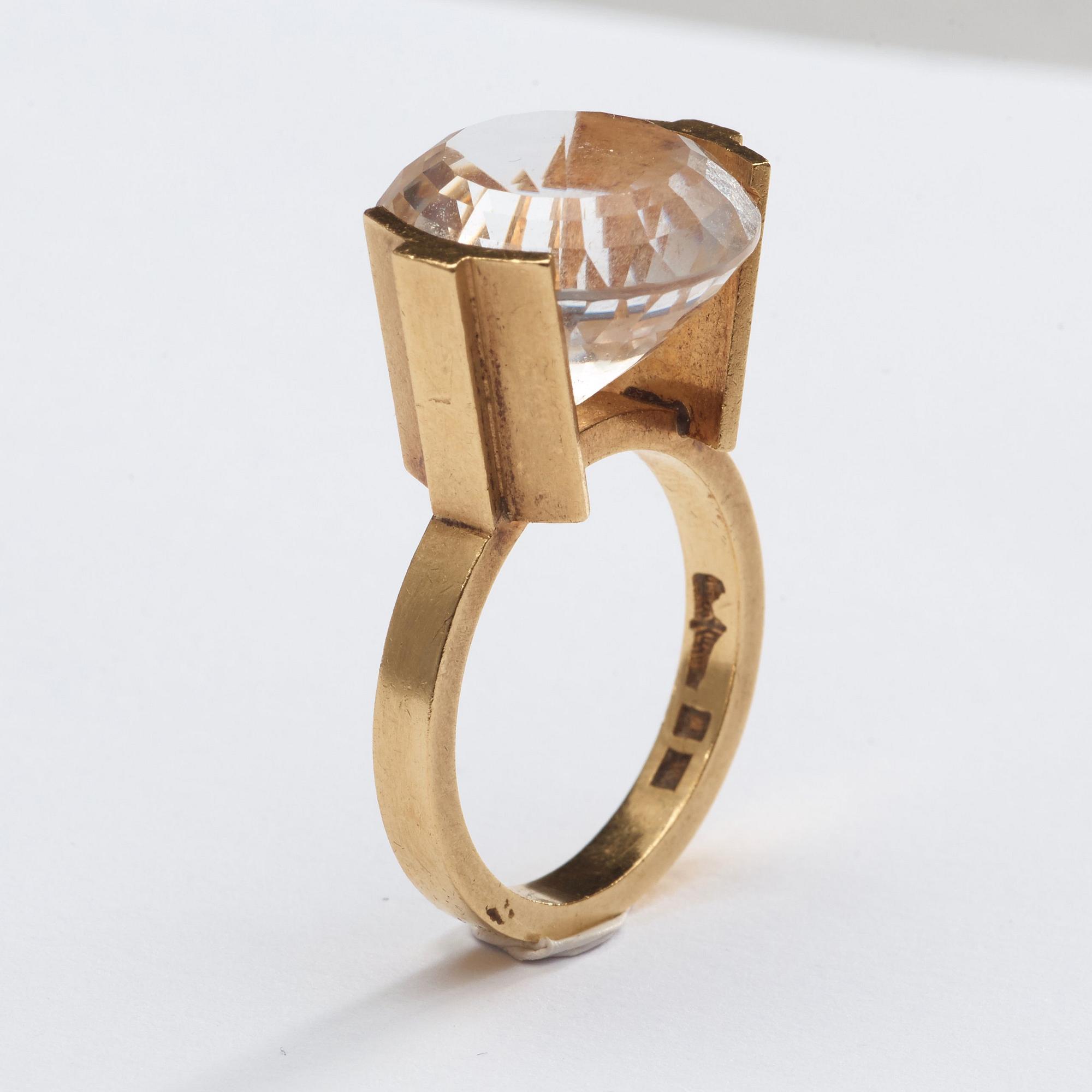 Wiwen Nilsson, a 18k gold ring with a facet cut rock crystal, Lund 1972.