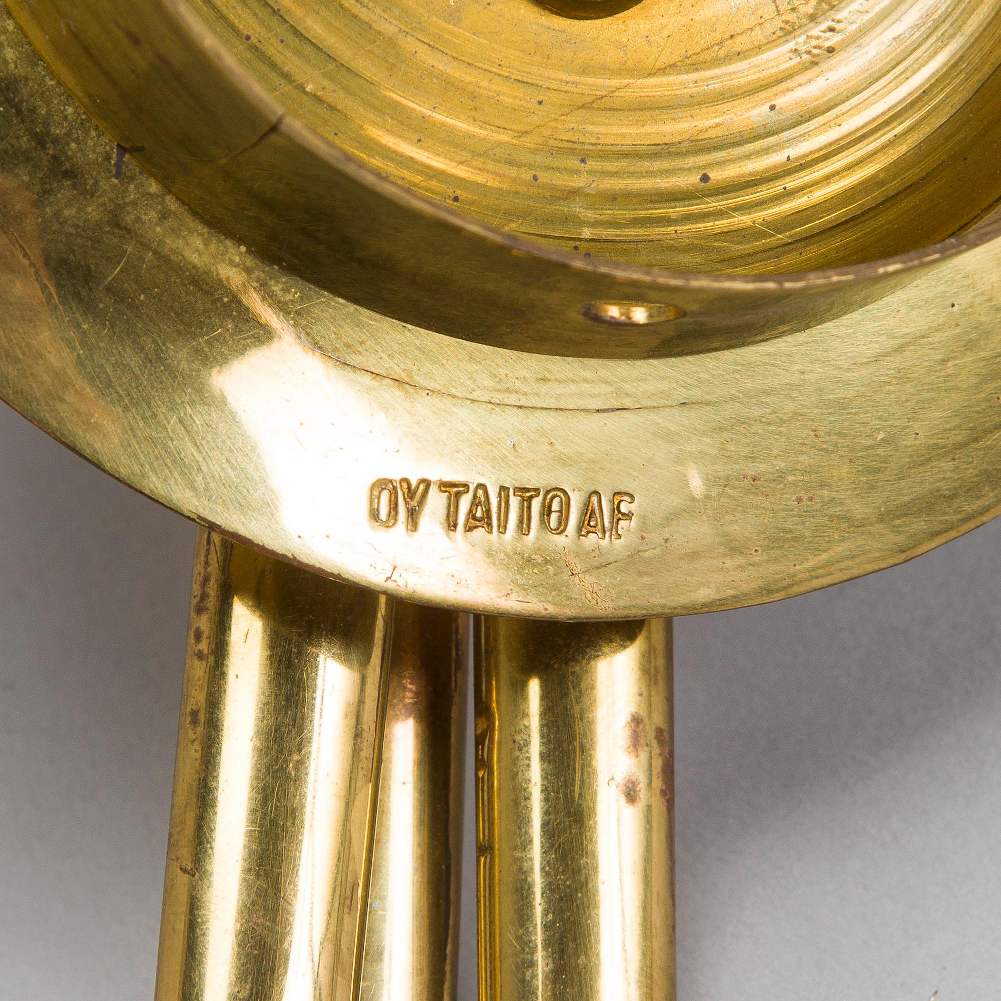 Paavo Tynell, seinävalaisin, malli 9444, Taito / Idman 1900-luvun puoliväli.