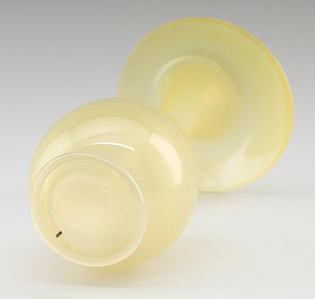 VAS, glas, "hat brim", Ingeborg Lundin, Orrefors.