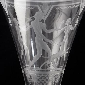 Edvin Ollers, lockpokal, glas, Elme glasbruk, 1932.