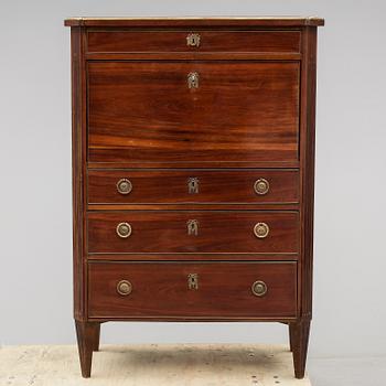 CHIFFONJÉ, sengustaviansk stil, 1800-talets slut.
