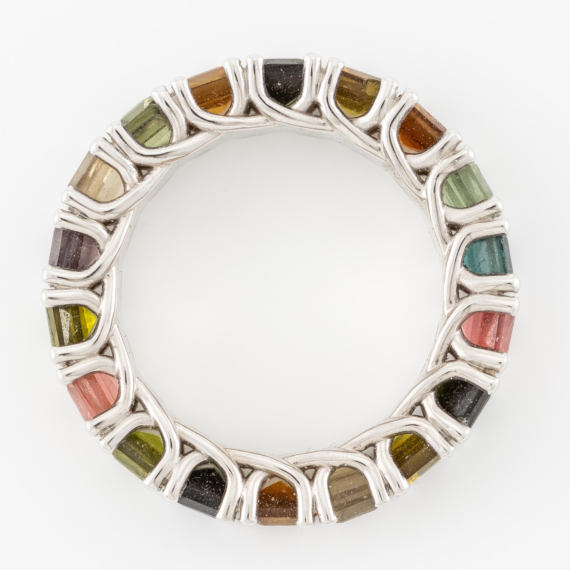 Ring 14K white gold with multi-coloured tourmalines.