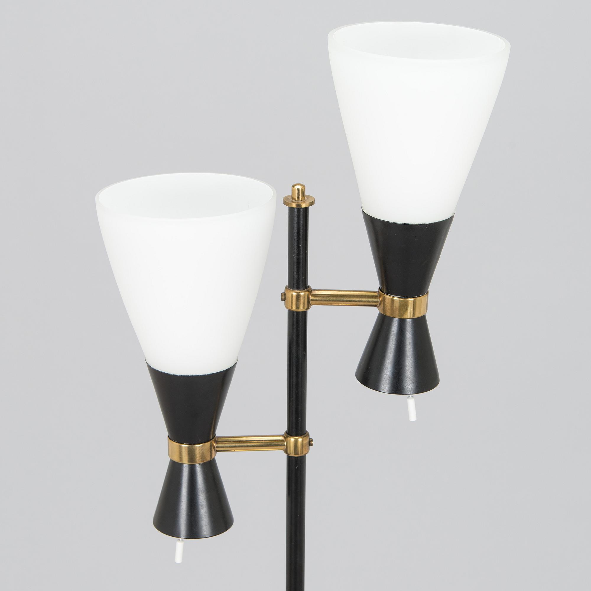 Maria Lindeman, golvlampa, modell K10-2, Idman, 1900-talets mitt.