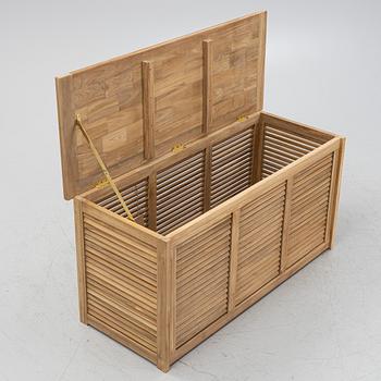A 'Papaya' teak storage box, Brafab, 21st century.