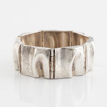 Matti Hyvärinen, armband, sterlingsilver, Sirokoru 1976.
