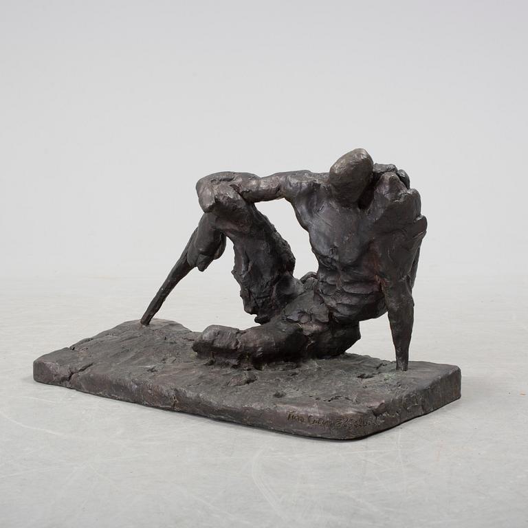 TORE ENAR HÖGLUND, sculpture, bronze. Signed and with foundry mark. Height 36 cm, length 59 cm.
