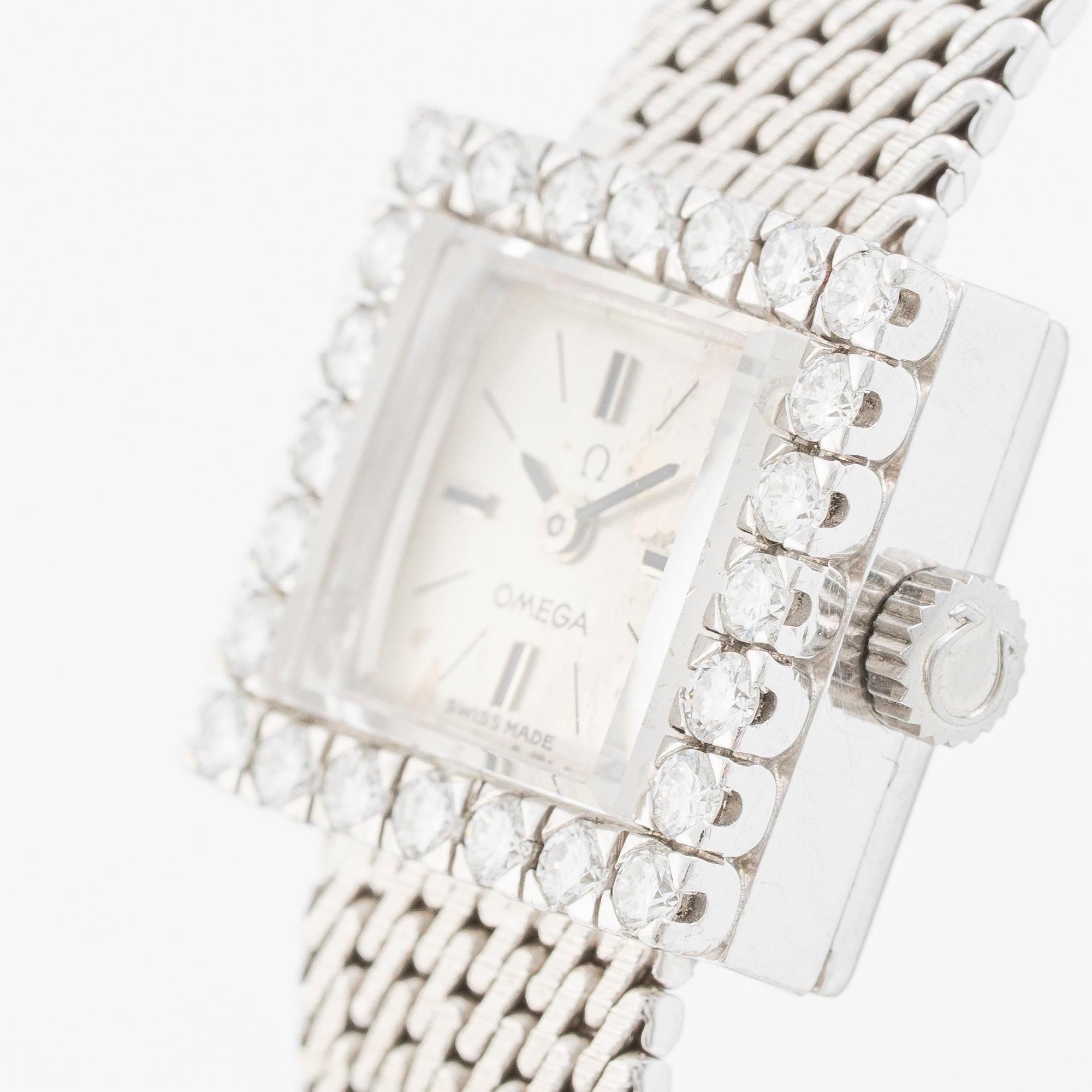 Omega, wristwatch, 14 x 14 mm.