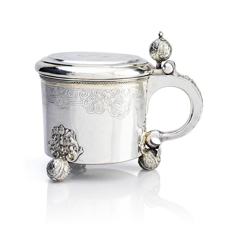 A Swedish late 17th century silver tankard, in the manner of Johan Nützel (Stockholm, active 1674-1716).