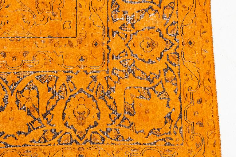 Matta, Kirman "Vintage" design, ca 391 x 290 cm.