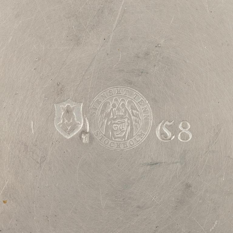 A pewter dish, Firma Svenskt Tenn, Stockholm 1933.