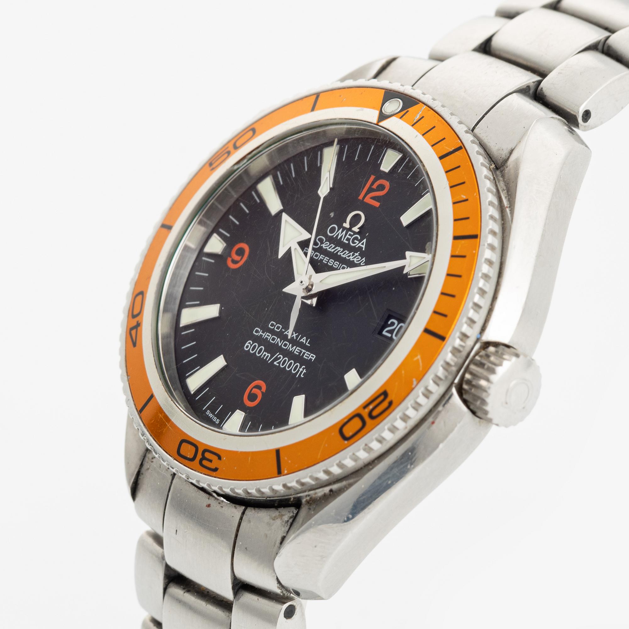 Omega, Seamaster, Professional, Planet Ocean 600 M, armbandsur, 42 mm.