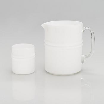 Timo Sarpaneva, set of 14 drinking glasses and a jug, 'Ripple' 2054 for Iittala.