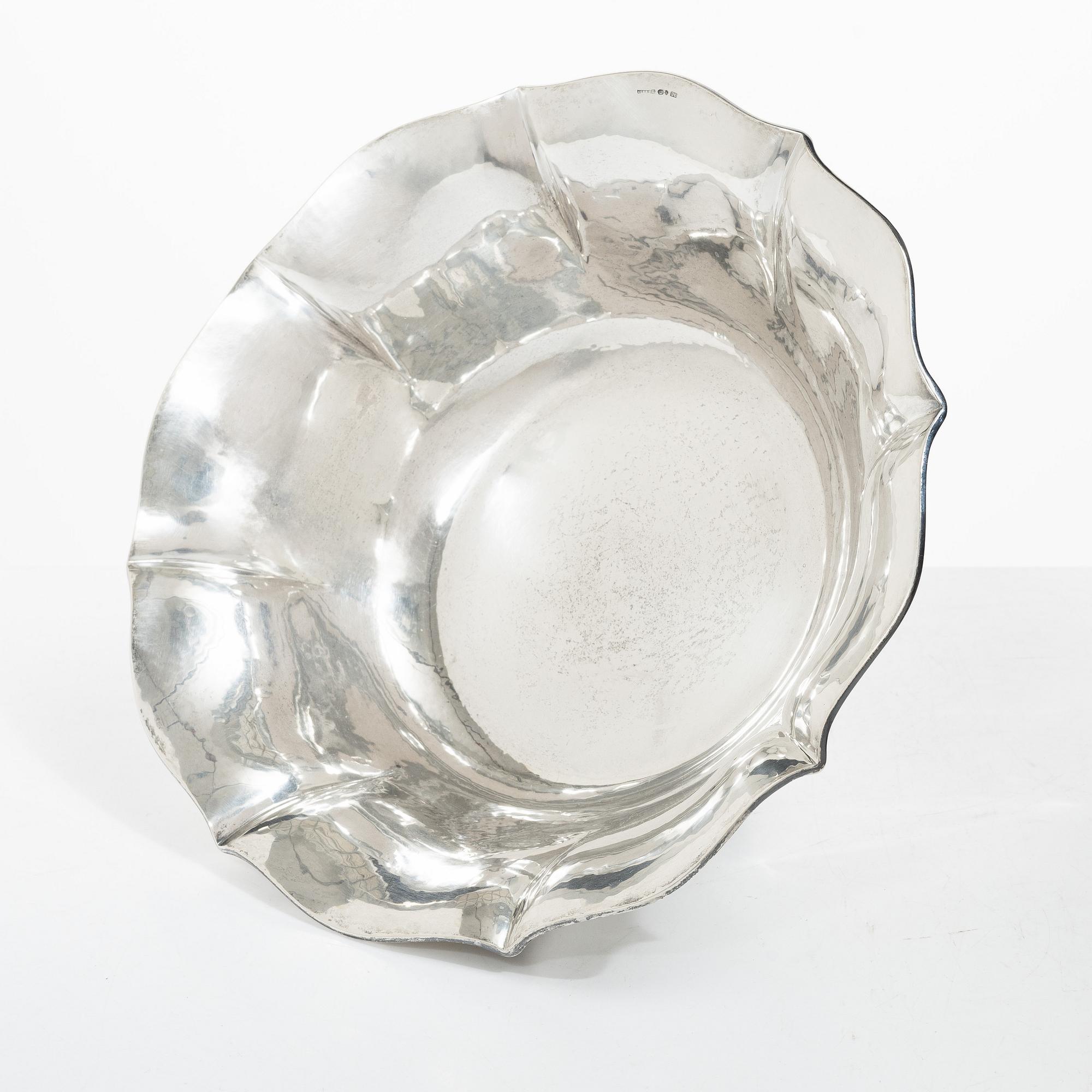 A silver bowl, Norway, 1930.