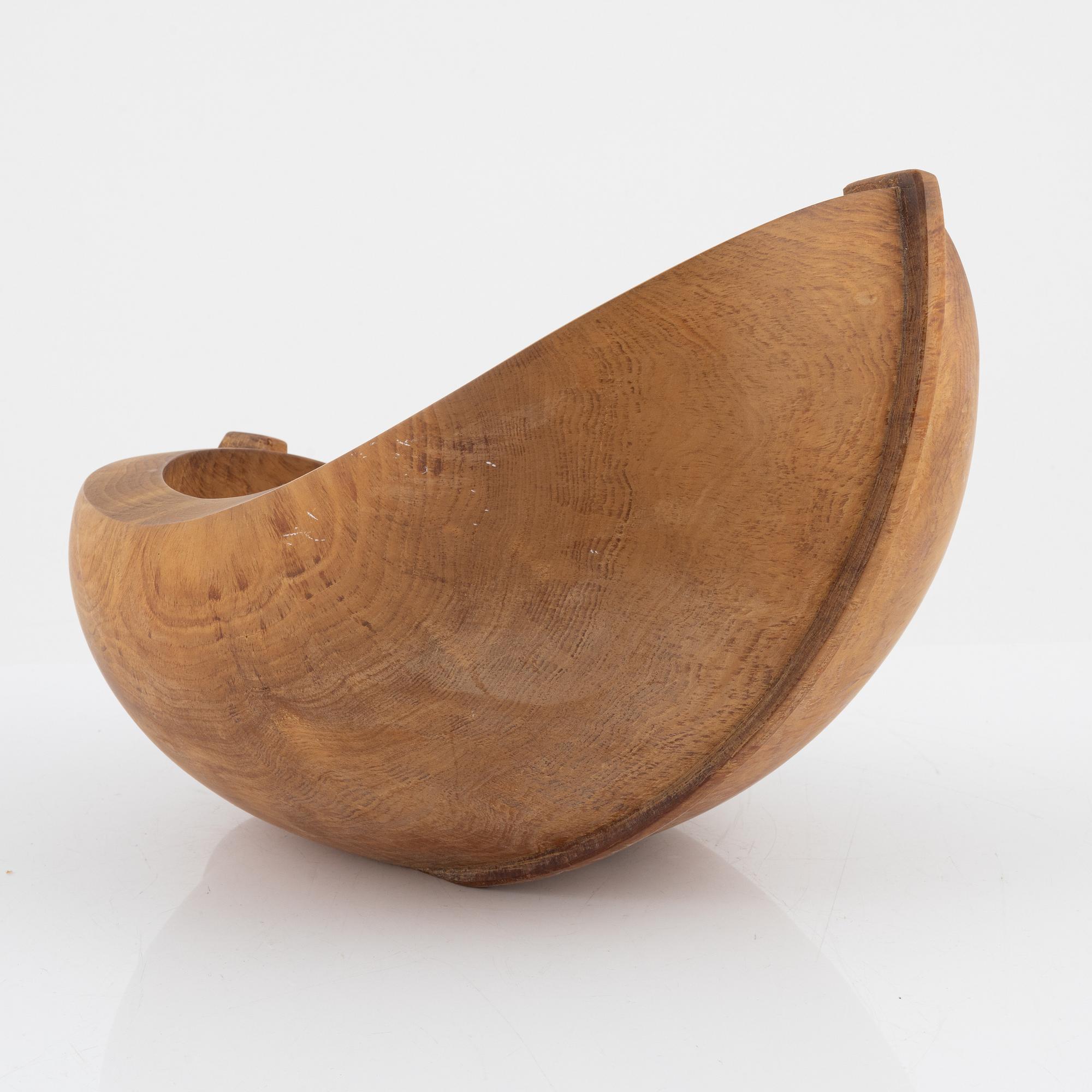 Roland Wilhelmsson, a wooden sculpture, signed and with pencil dated 1987.