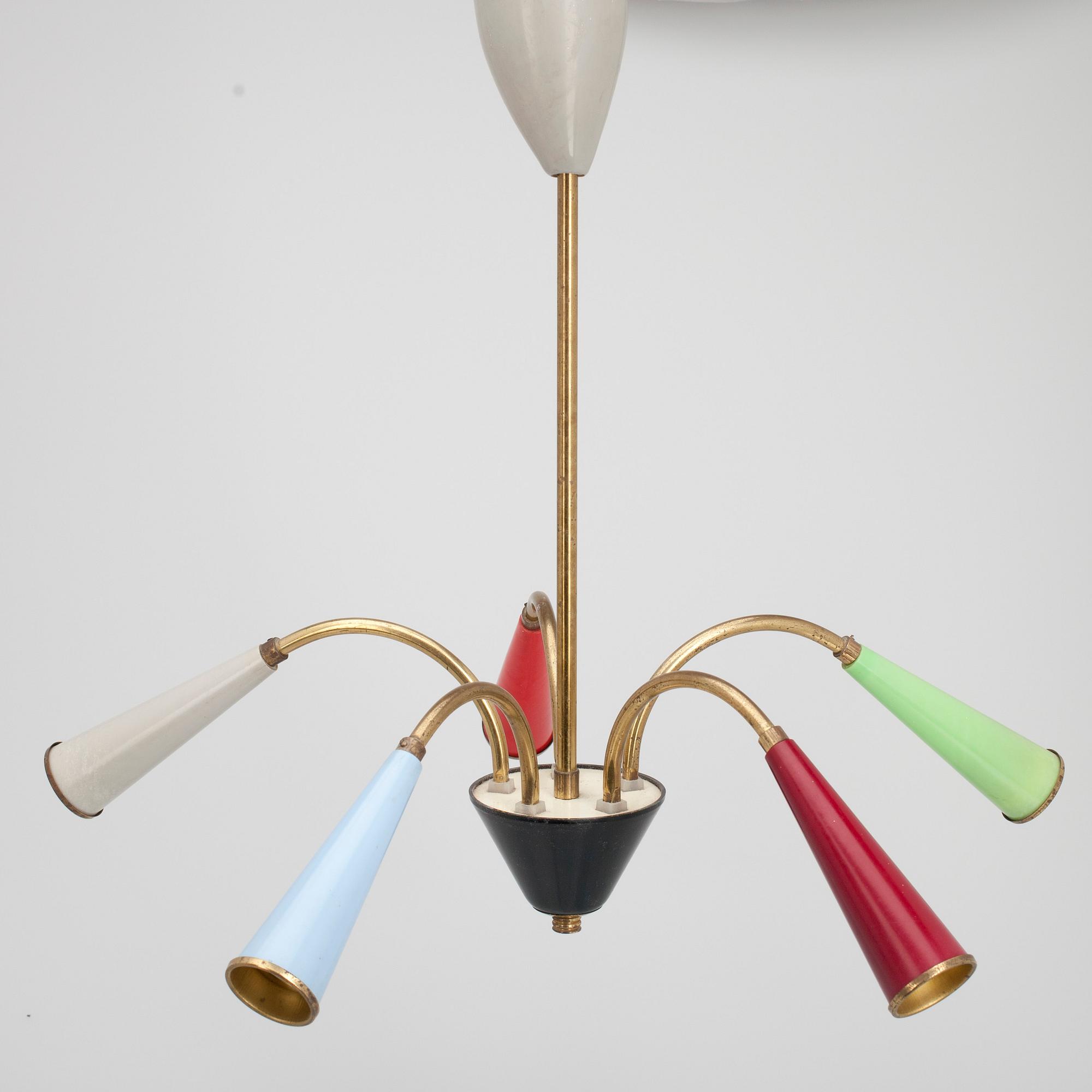 TAKLAMPA, 1950-tal, enligt uppgift Italien. Tot. höjd 44 cm.