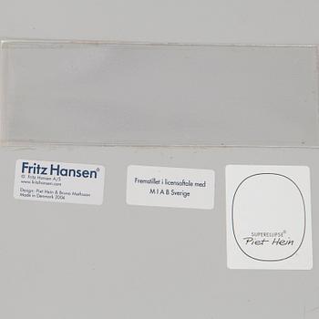 BRUNO MATHSSON & PIET HEIN, bord, för Fritz Hansen, Danmark, 2004.