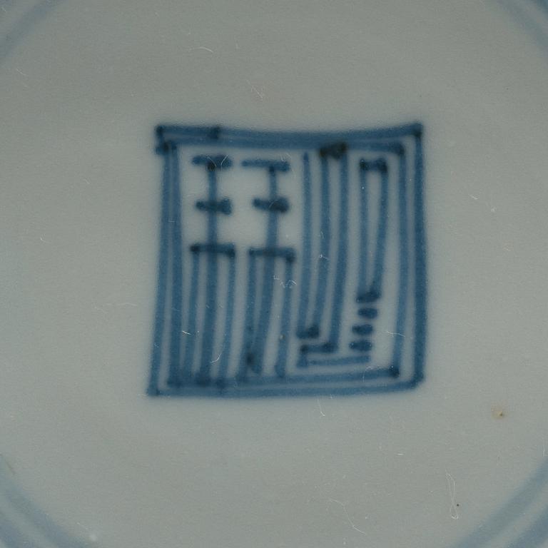 ASSIETTER, åtta stycken, porslin. Mingdynastin, Tianqi/Chongzhen (1621-44).