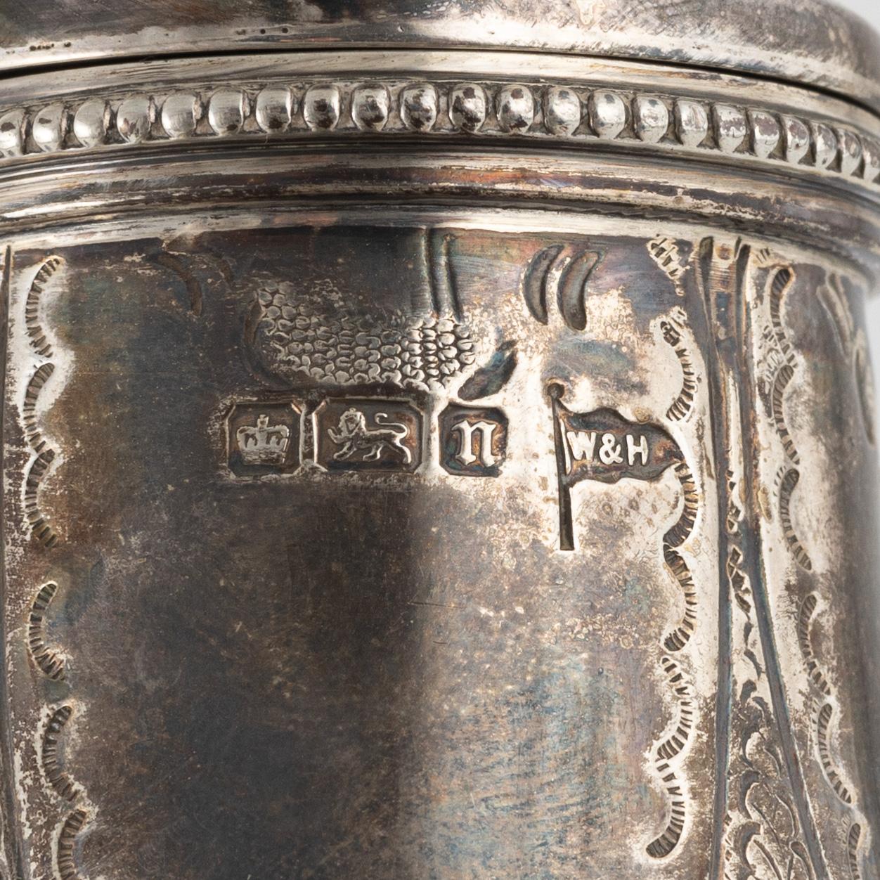 Bordstillbehör, 11 delar, silver, England, 1800-1900-tal.