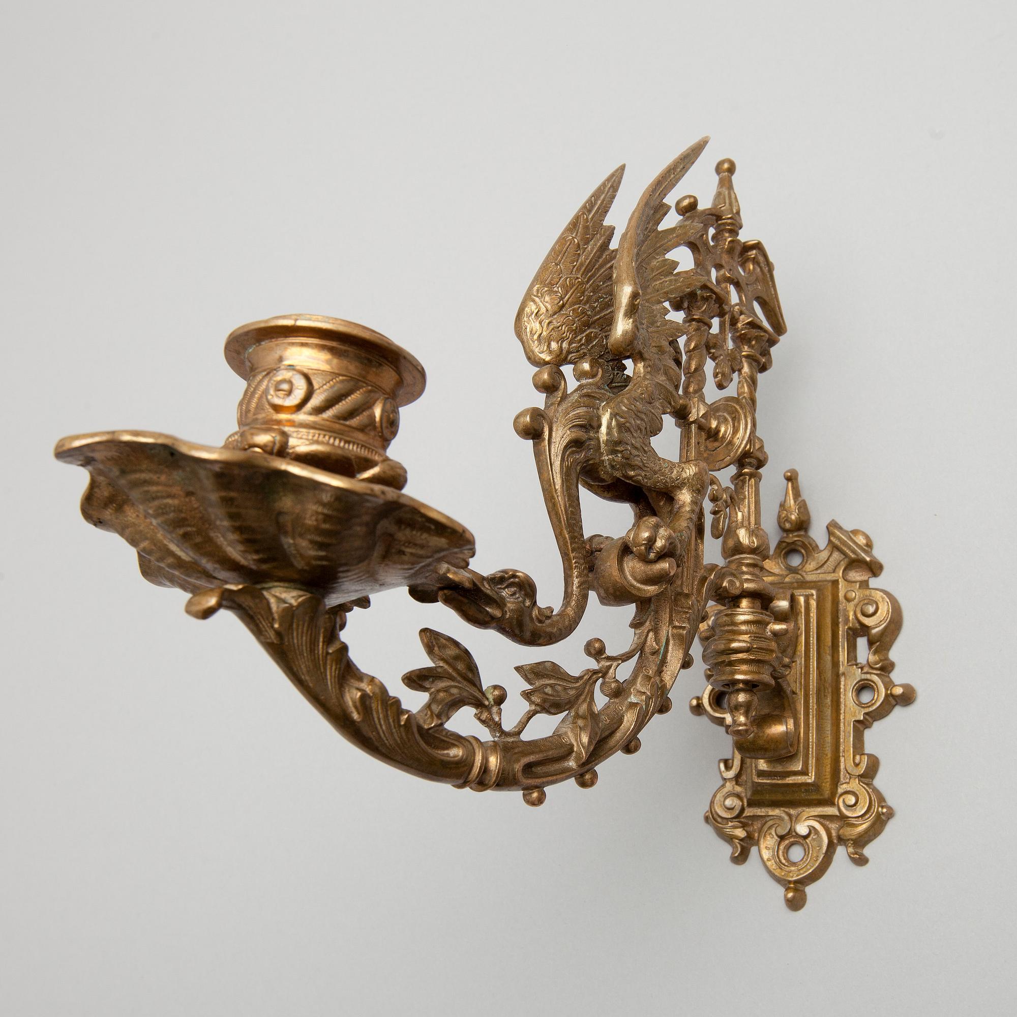 PIANOKANDELABRAR, ett par, brons, 1800-talets slut.