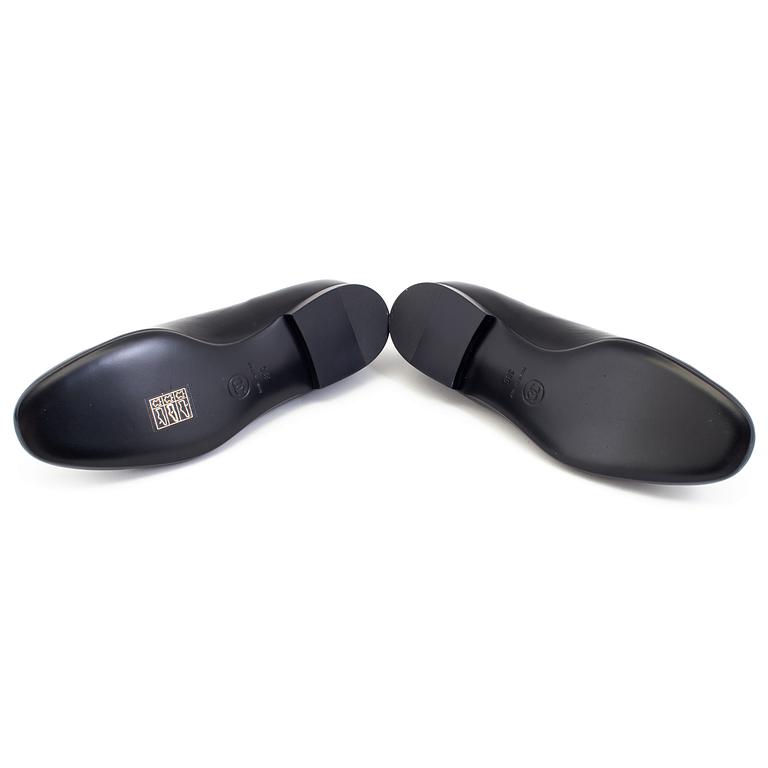 A pair of loafers by Chanel 2016, size 38.