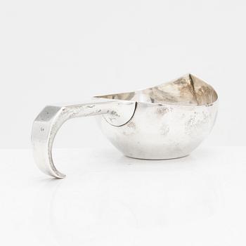 A silver covsh, Saint Petersburg 1908-26. Unidentified master.