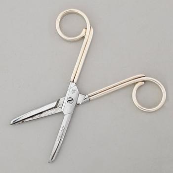 DRUVSAX, silver, Sigvard Bernadotte, Firma Georg Jensen, Köpenhamn, efter 1945, svenska importstämplar.